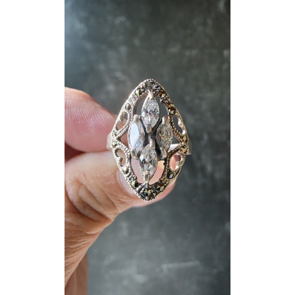 925 Sterling Silver CZ & Marcasite Ring Size US 7.25 Vintage READ Description